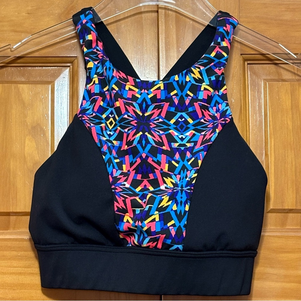 TYR Black and Multicolor Sports Bra NWOT Size Small (4/6)